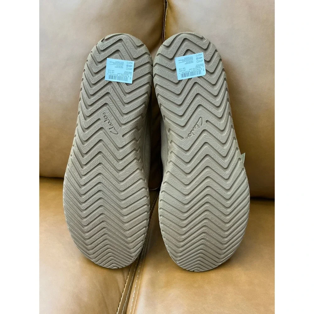 Clarks Relaxlite Low Mens 11 Cola New Suede Moc Toe Casual Shoes